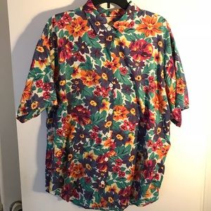 💐CLOSET CLEAROUT💐 Vintage Floral Top